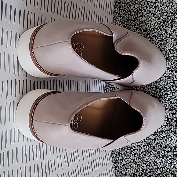 Franco Sarto Tan Loafers - Picture 6 of 6